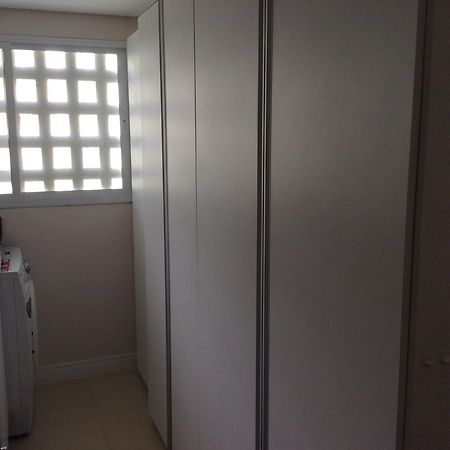 Apartamento Aconchegante Proximo Ao Shopping Beira Mar フロリアノポリス エクステリア 写真